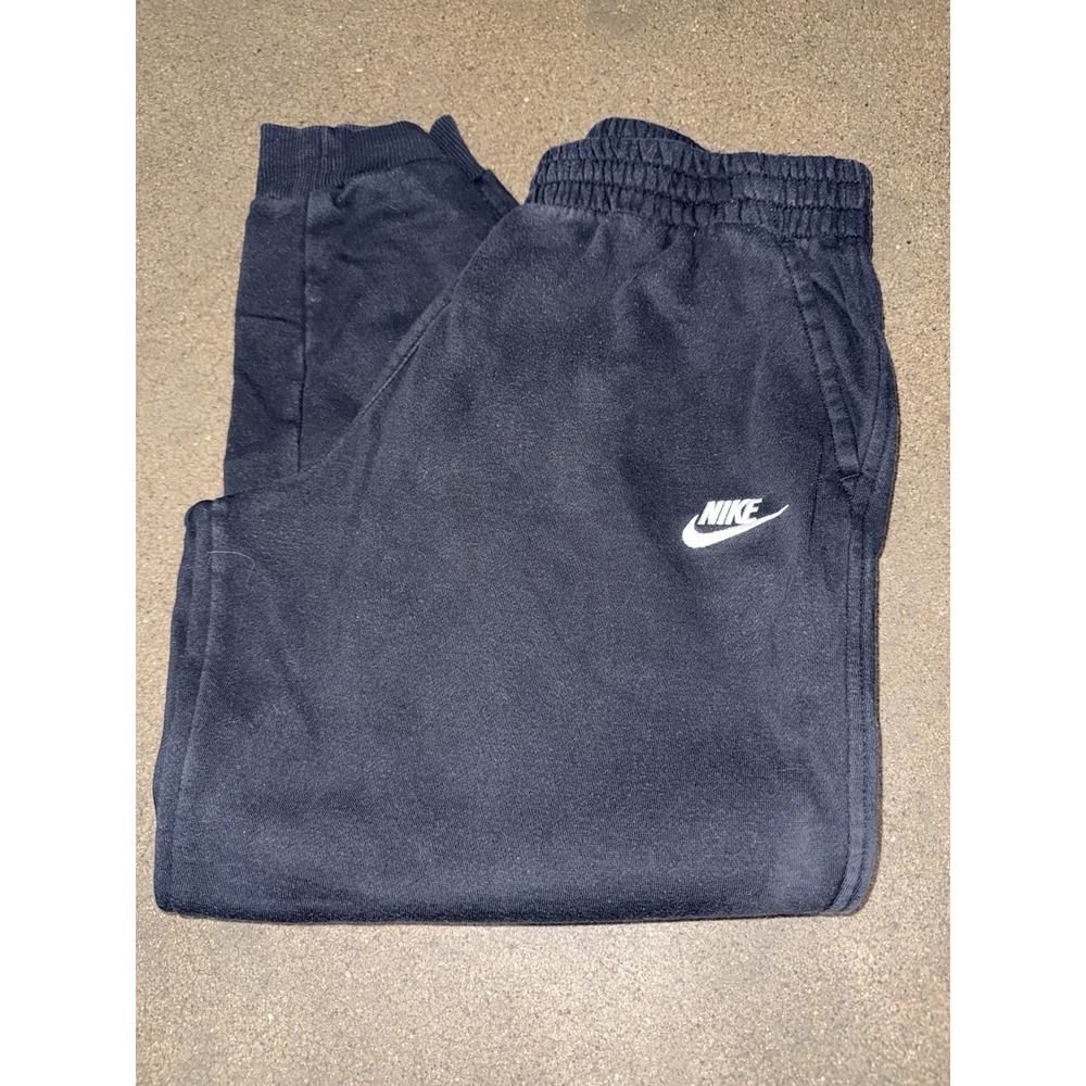 Nike Joggers Boys Size XL Club Fleece Sweatpants Black - Picture 2 of 4